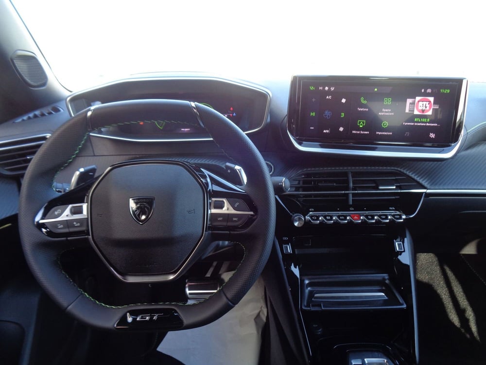 Peugeot 2008 nuova a Belluno (14)