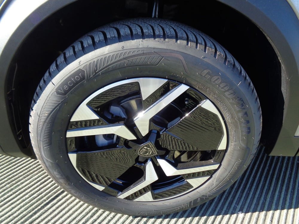 Peugeot 2008 nuova a Belluno (6)