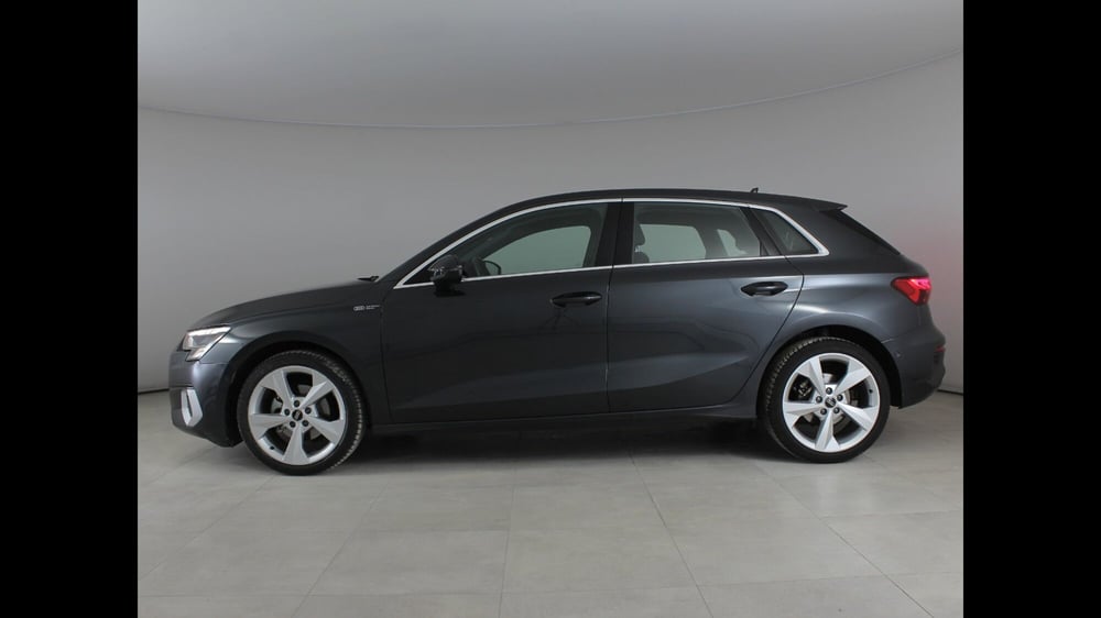 Audi A3 Sportback usata a Palermo (4)