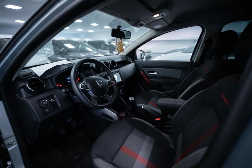Dacia Duster usata a Torino (4)