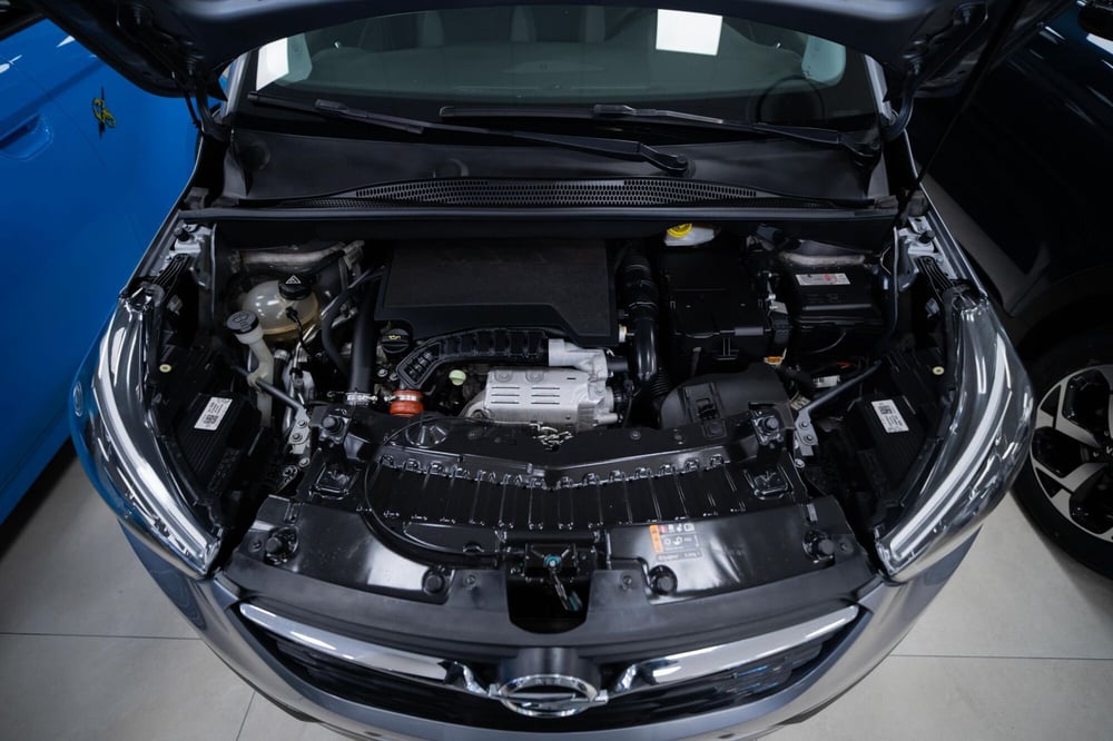 Opel Crossland X usata a Torino (12)