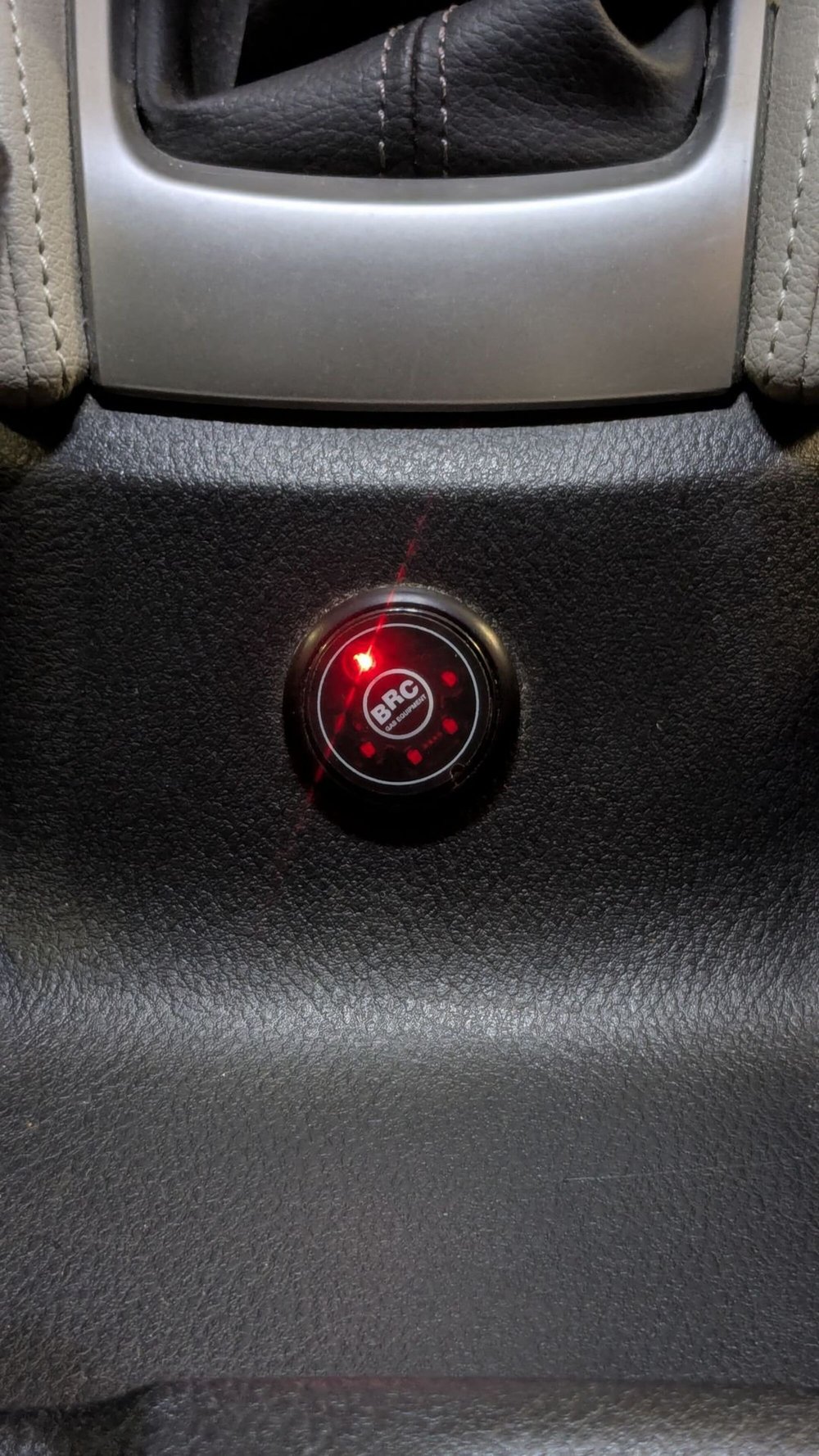 Nissan Micra usata a Milano (10)