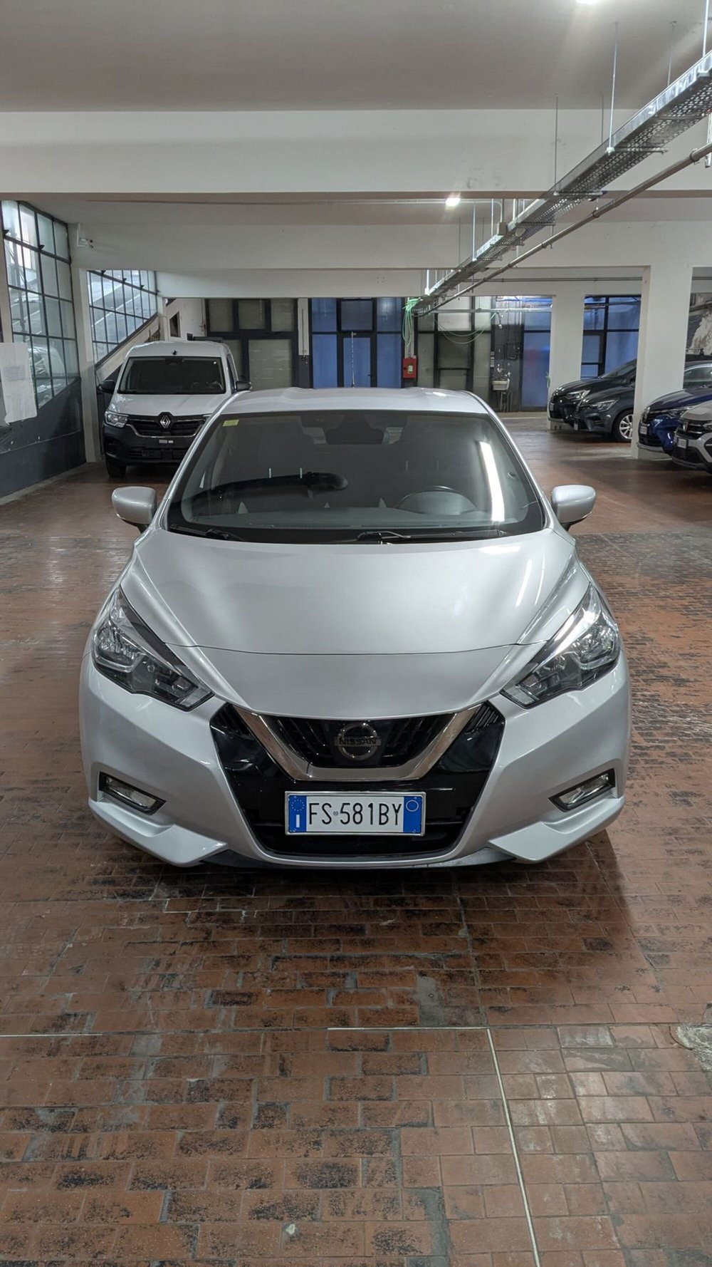 Nissan Micra usata a Milano (7)