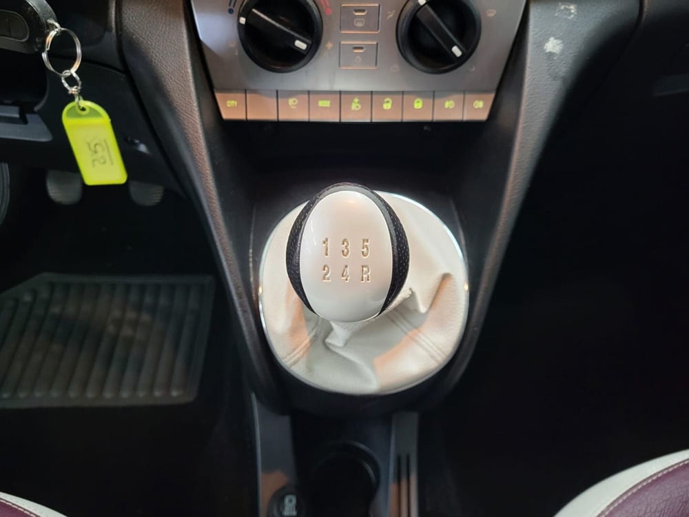 Lancia Ypsilon usata a Arezzo (13)