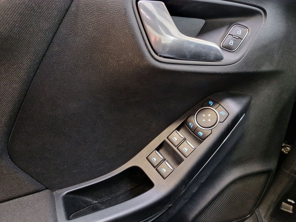 Ford Puma usata a Varese (18)