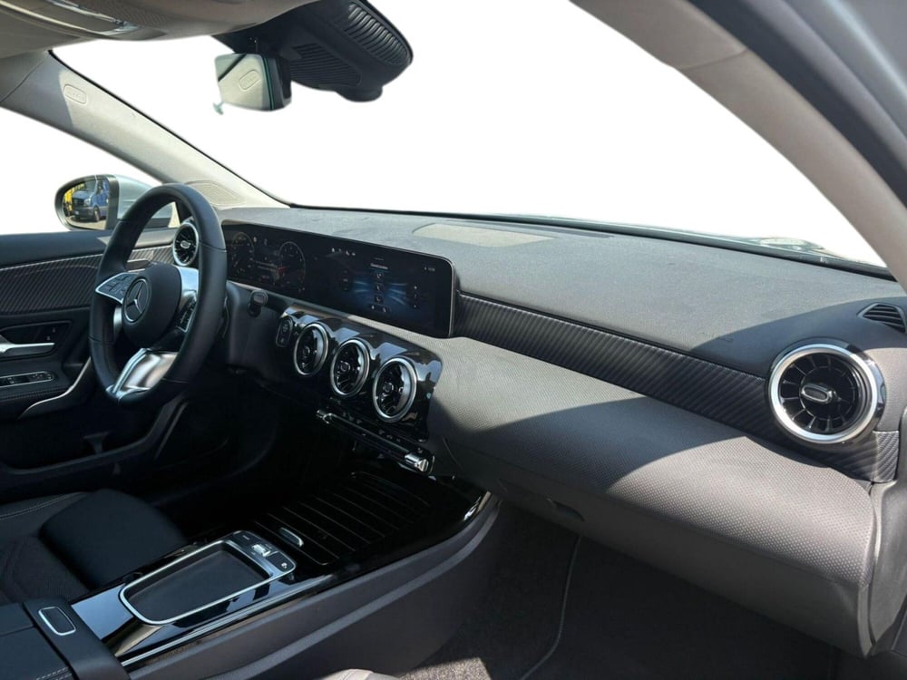 Mercedes-Benz Classe A usata a Milano (14)