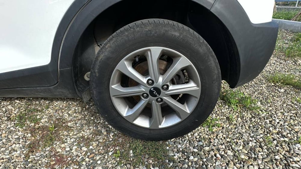 Kia Stonic usata a Salerno (17)
