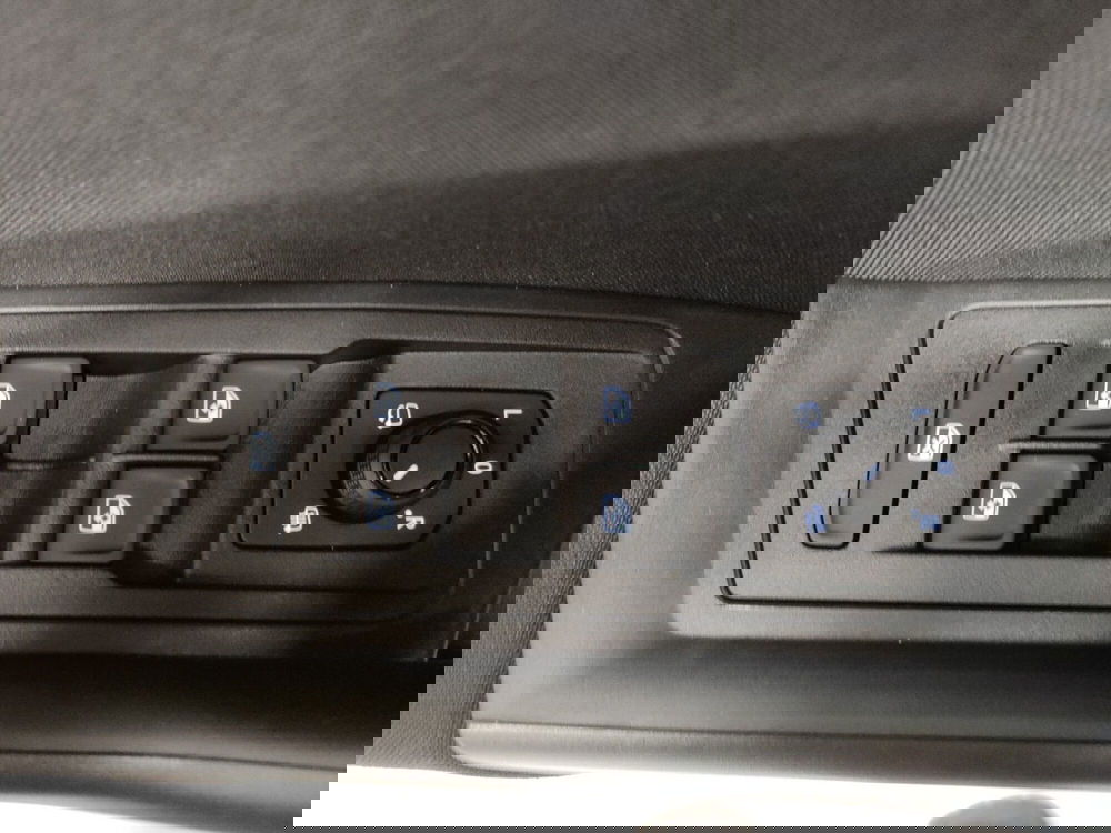 Volkswagen T-Roc nuova a Bologna (9)