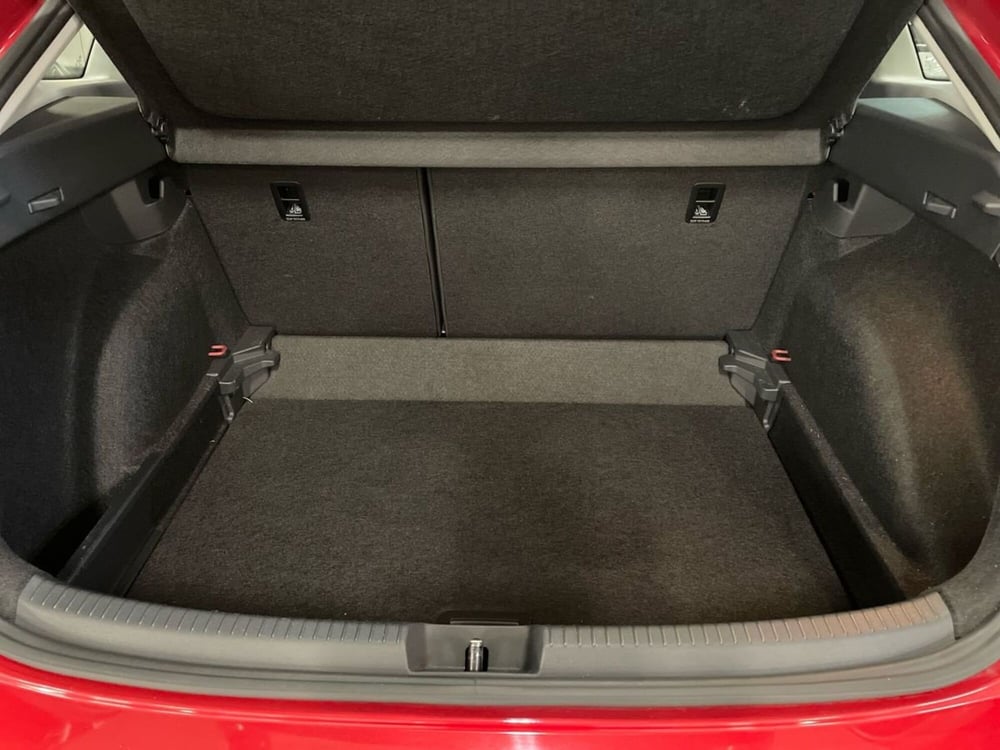 Volkswagen Taigo usata a Firenze (8)
