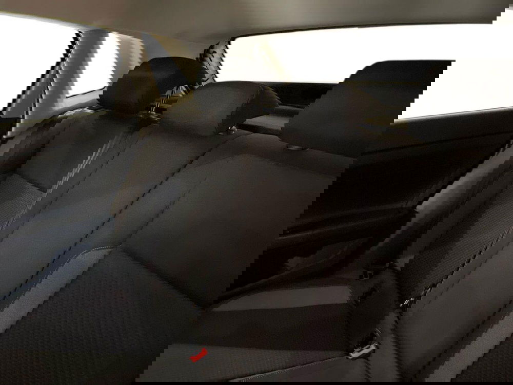 Volkswagen Polo nuova a Prato (12)