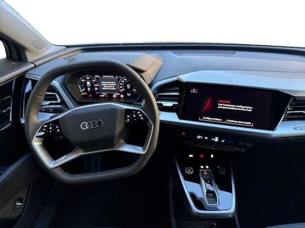 Audi Q4 Sportback nuova a Prato (4)