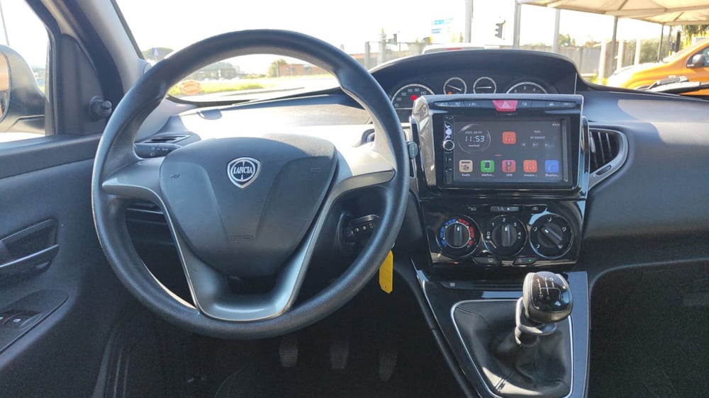 Lancia Ypsilon usata a Firenze (18)