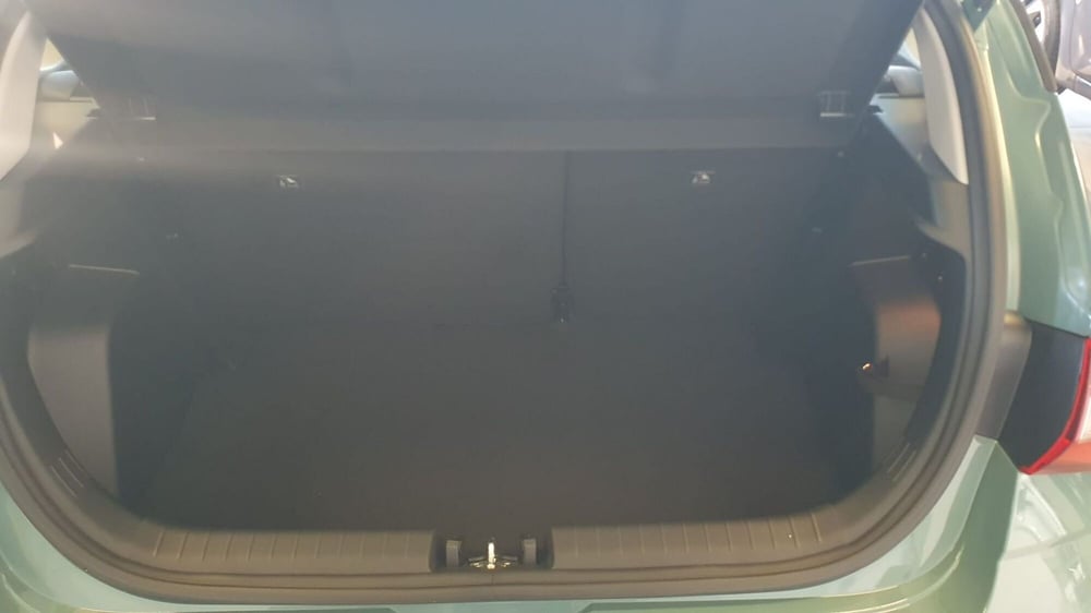 Hyundai i20 nuova a Frosinone (16)