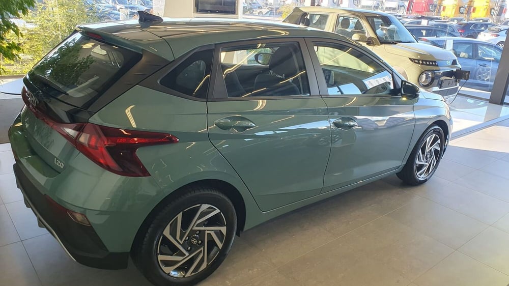 Hyundai i20 nuova a Frosinone (4)