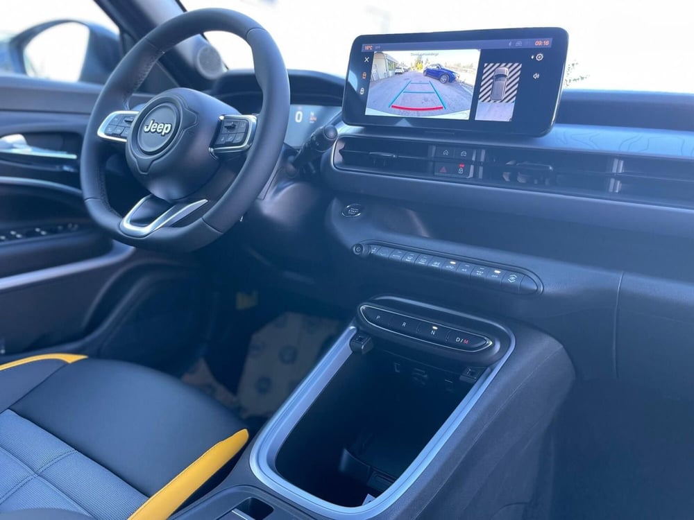 Jeep Avenger nuova a Ancona (19)
