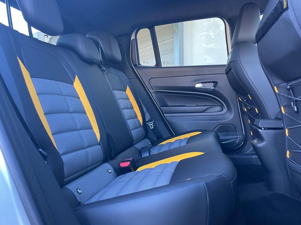 Jeep Avenger nuova a Ancona (20)
