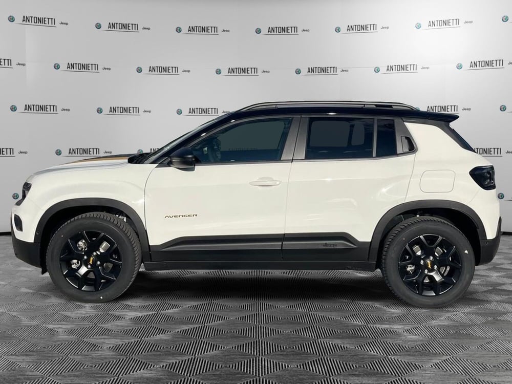 Jeep Avenger nuova a Ancona (8)