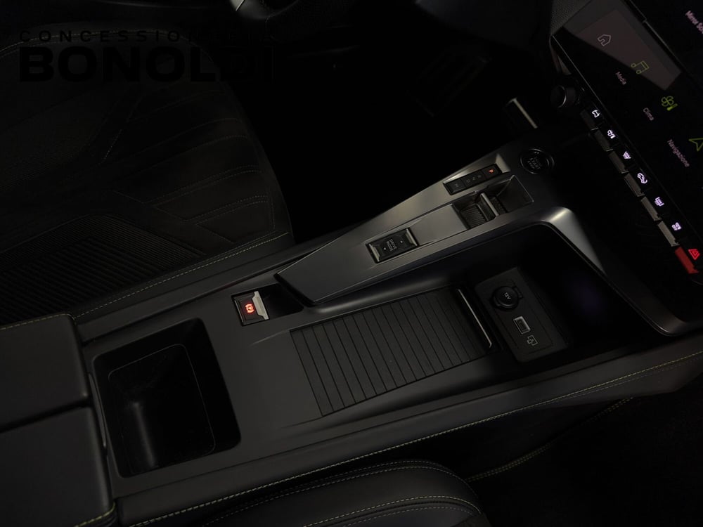 Peugeot 308 SW usata a Brescia (18)