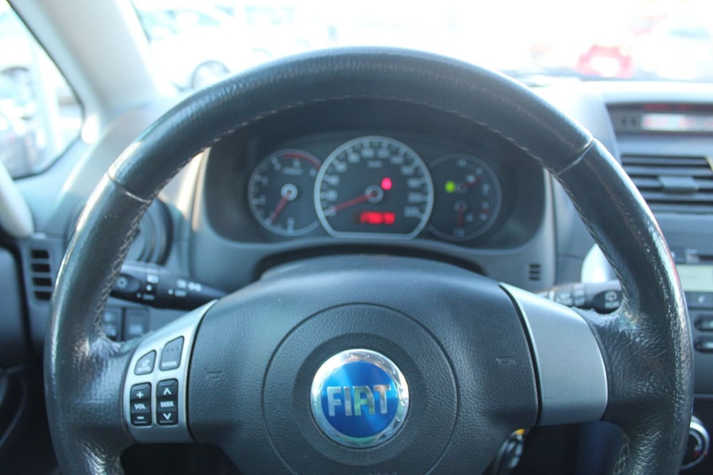 Fiat Sedici usata a Cuneo (15)