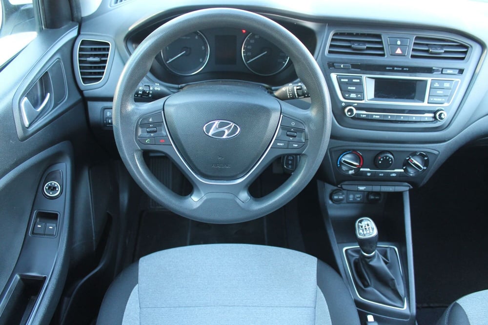 Hyundai i20 usata a Cuneo (7)