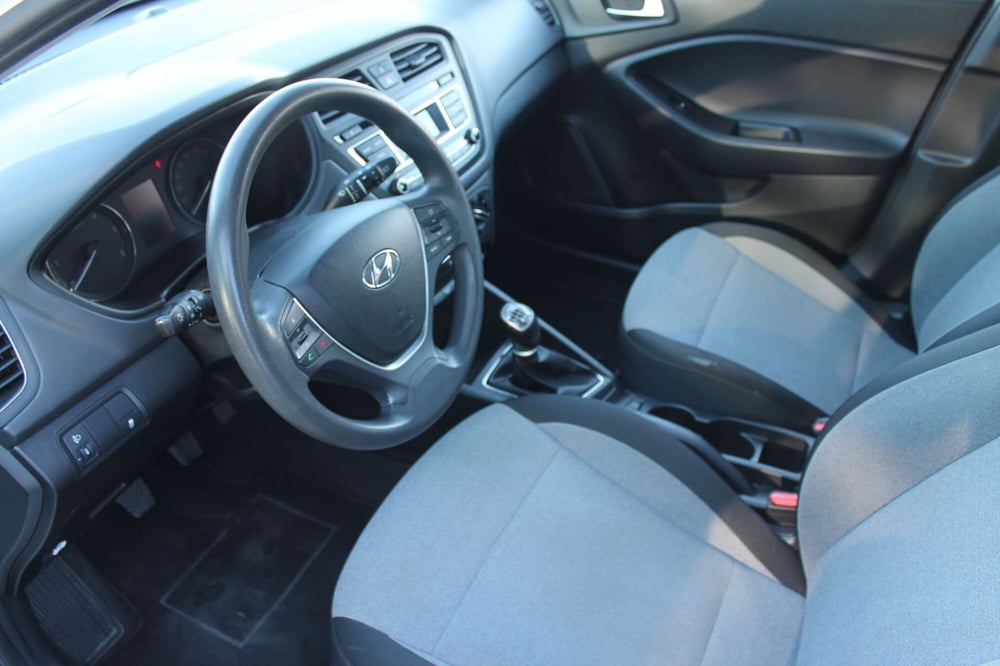 Hyundai i20 usata a Cuneo (8)