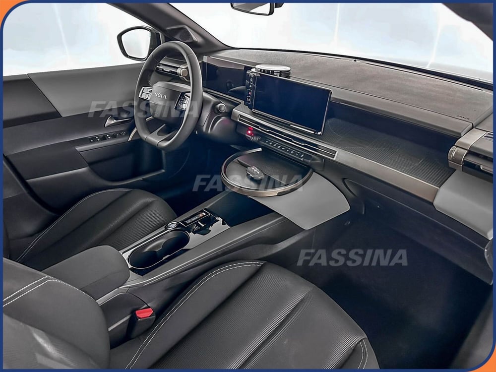 Lancia Ypsilon nuova a Milano (13)