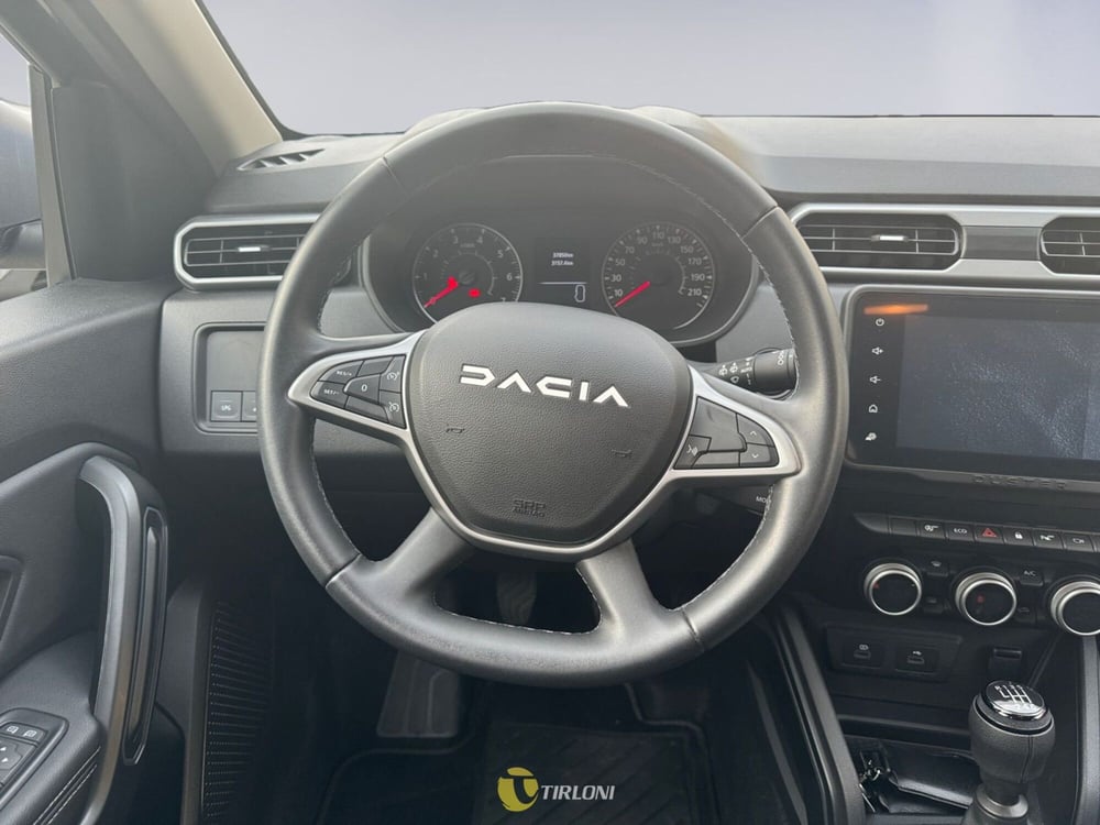 Dacia Duster usata a Milano (16)