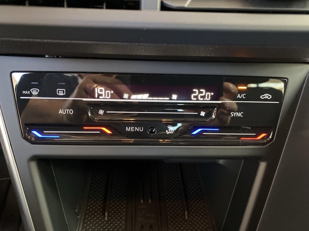 Volkswagen Polo nuova a Lodi (12)