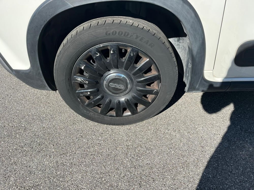 Fiat 500L usata a Lucca (14)