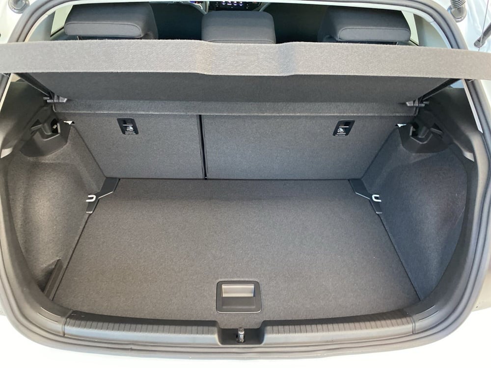 Volkswagen Polo nuova a Lodi (9)