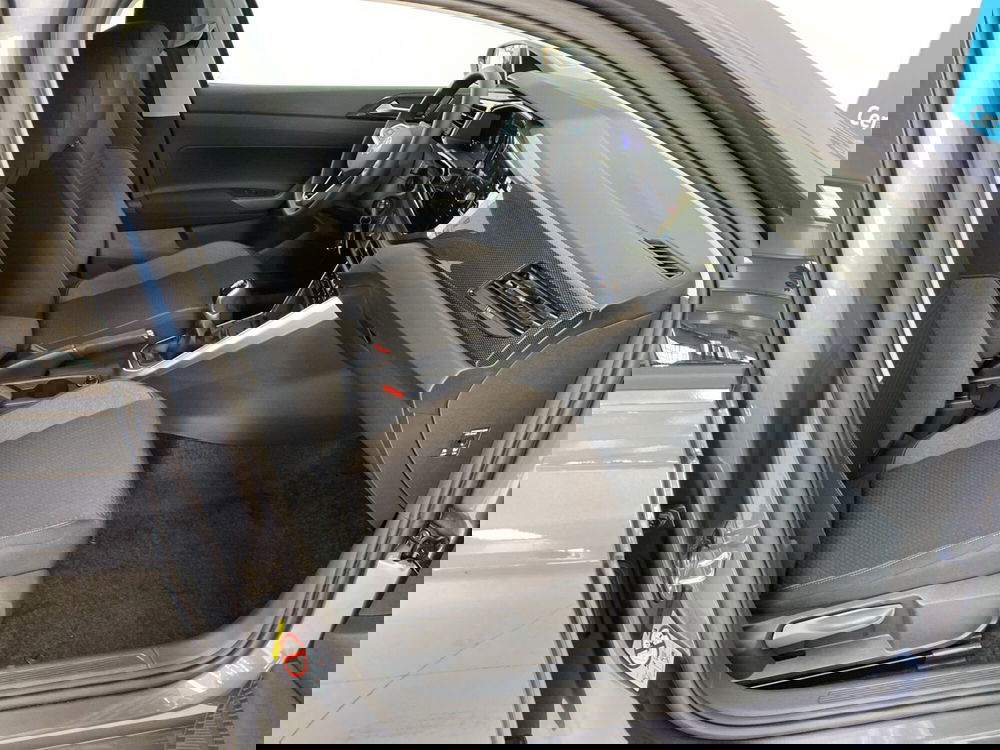 Volkswagen Polo nuova a Lodi (6)