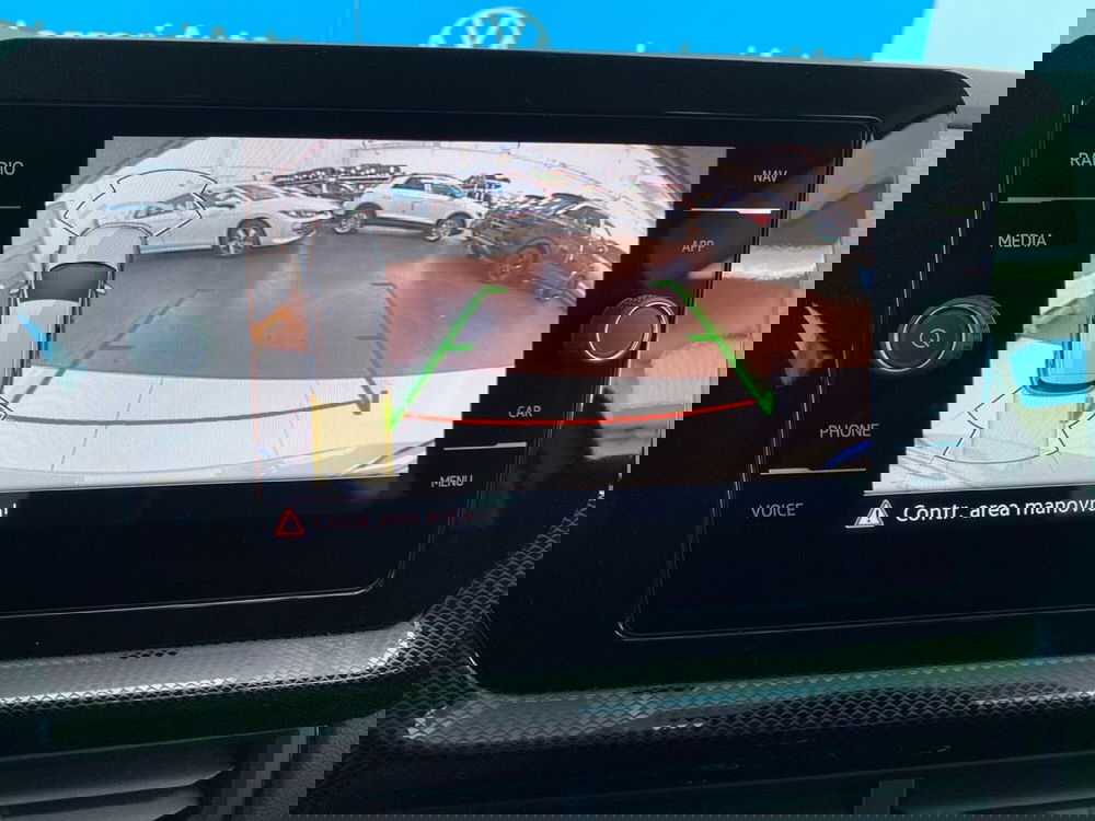 Volkswagen T-Cross nuova a Lodi (16)