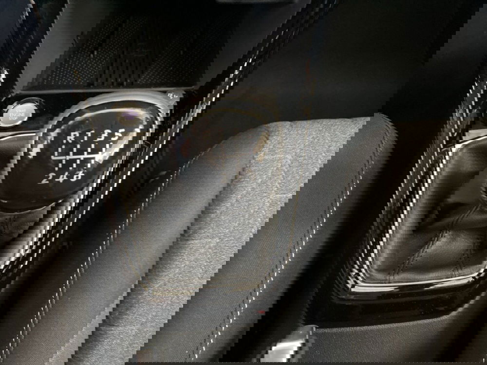 Volkswagen T-Cross nuova a Lodi (11)