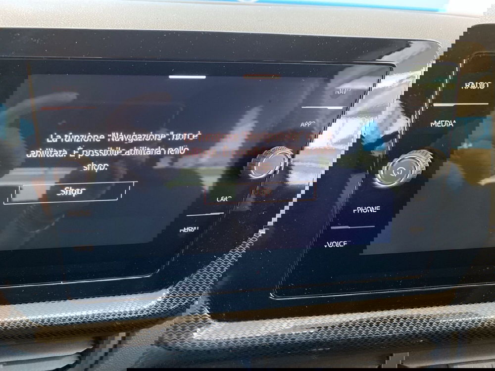 Volkswagen T-Cross nuova a Lodi (15)