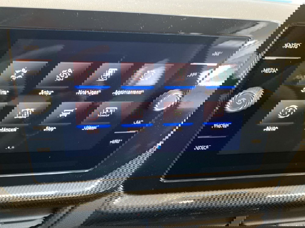 Volkswagen T-Cross nuova a Lodi (14)