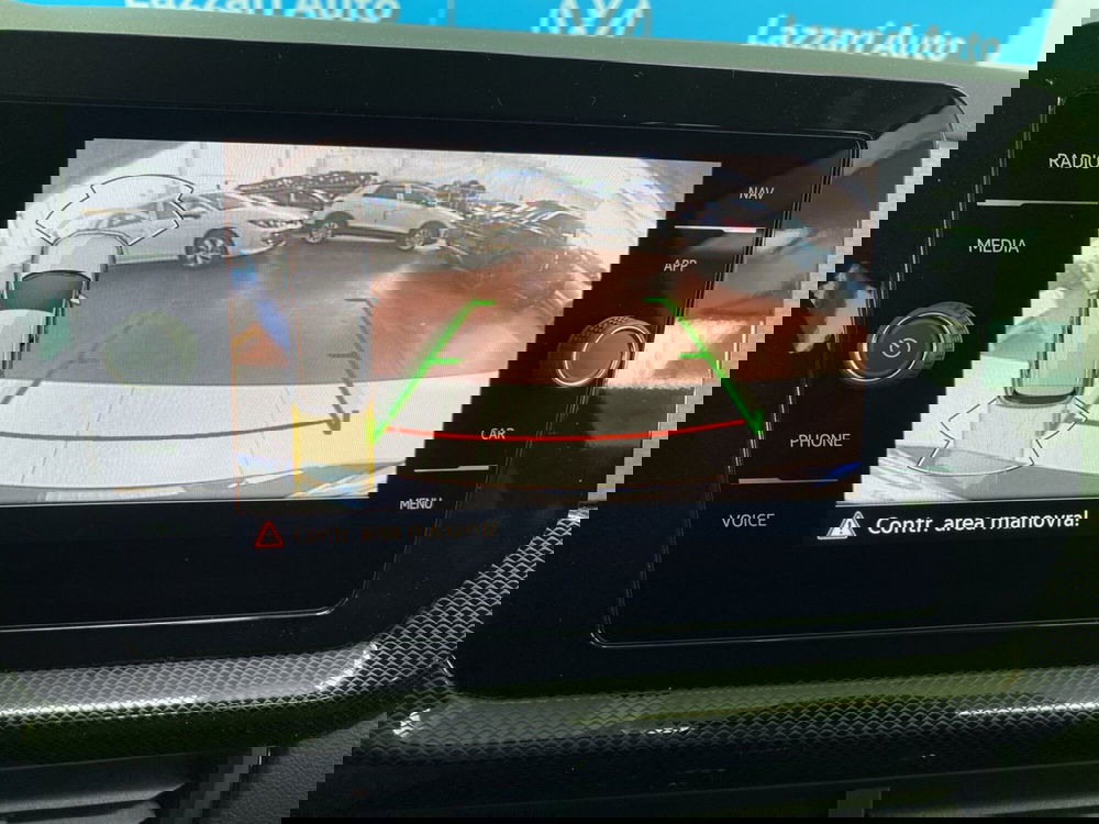 Volkswagen T-Cross nuova a Lodi (16)