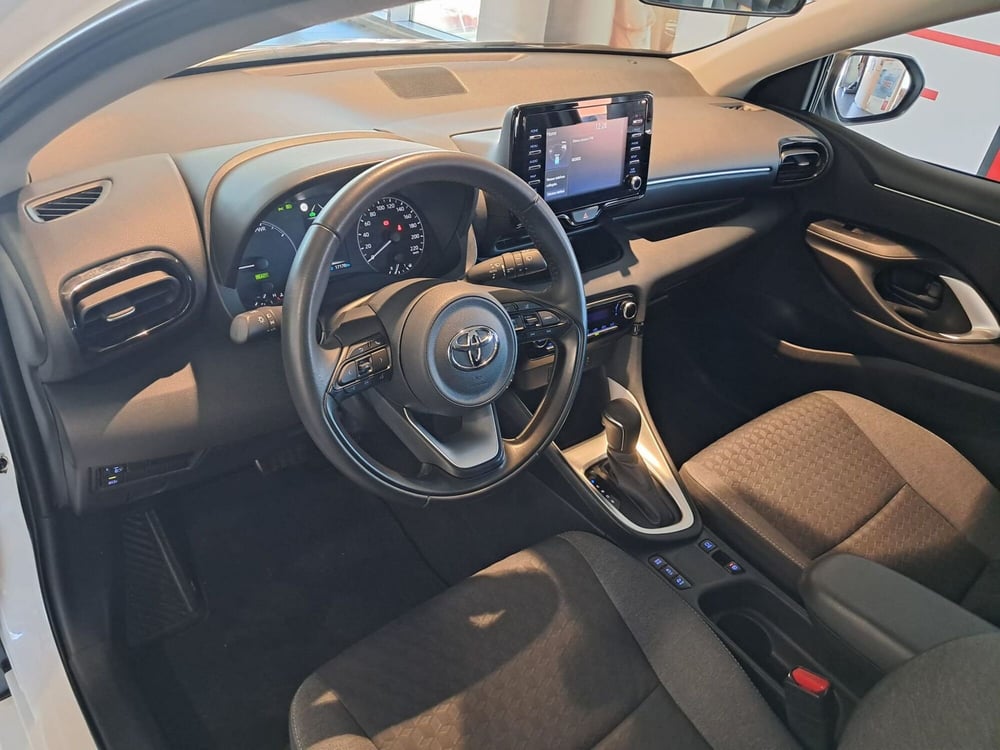 Toyota Yaris usata a Cagliari (12)