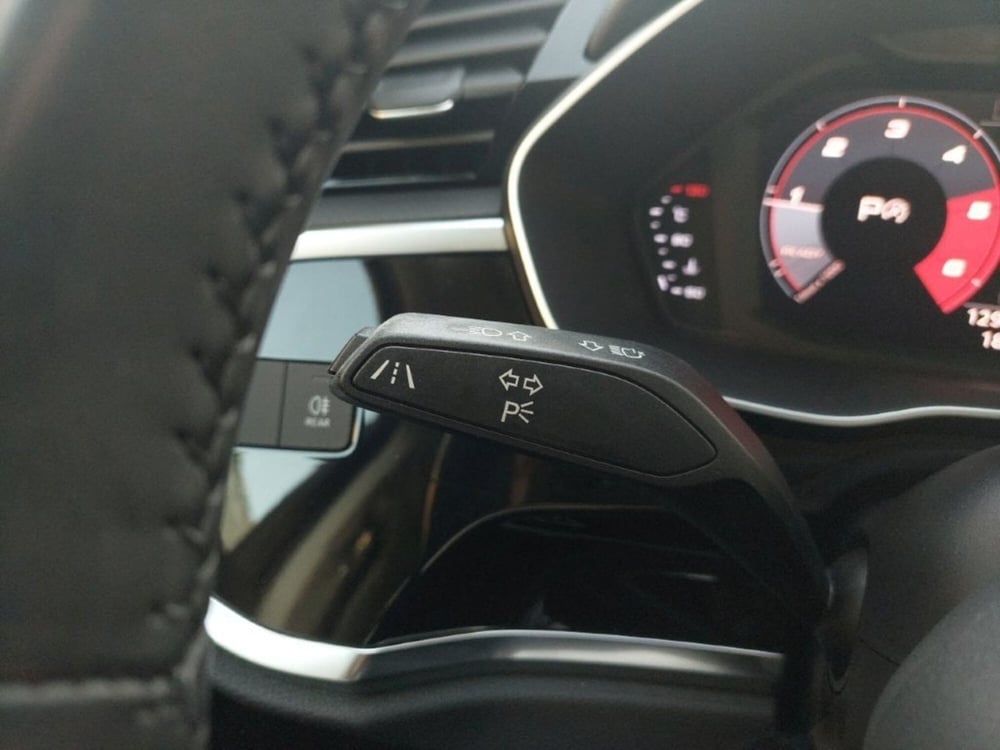 Audi Q3 usata a Bari (16)