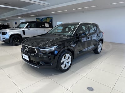 Volvo XC40 T3 Geartronic Momentum del 2019 usata a Forli&#039;