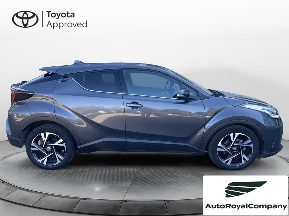 Toyota Toyota C-HR usata a Roma (7)