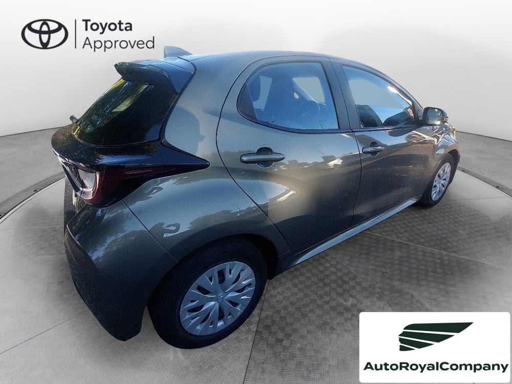 Toyota Yaris usata a Roma (6)