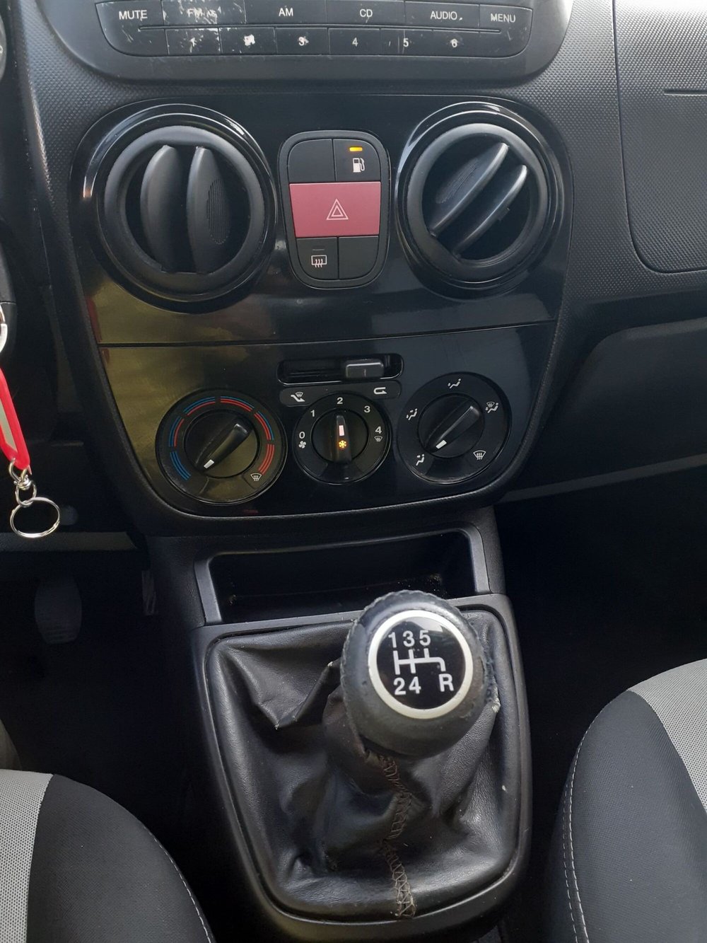 Fiat QUBO usata a Modena (15)
