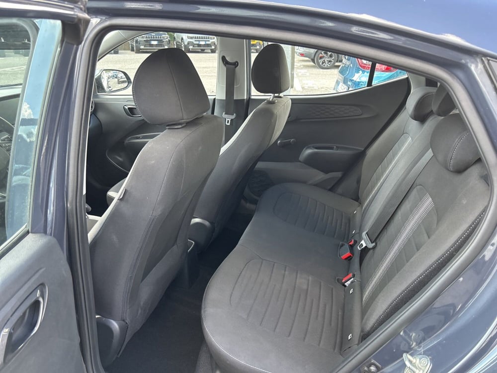 Hyundai i10 usata a Latina (12)