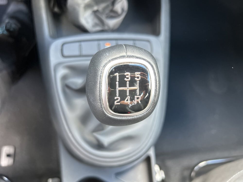 Hyundai i10 usata a Latina (19)