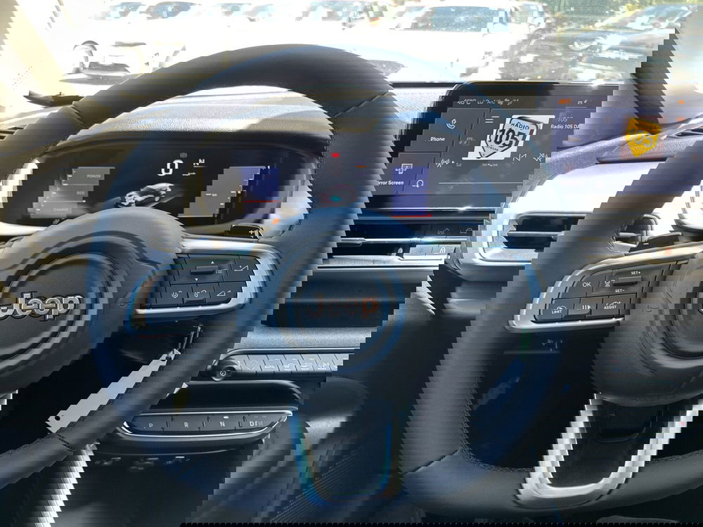 Jeep Avenger nuova a Latina (19)