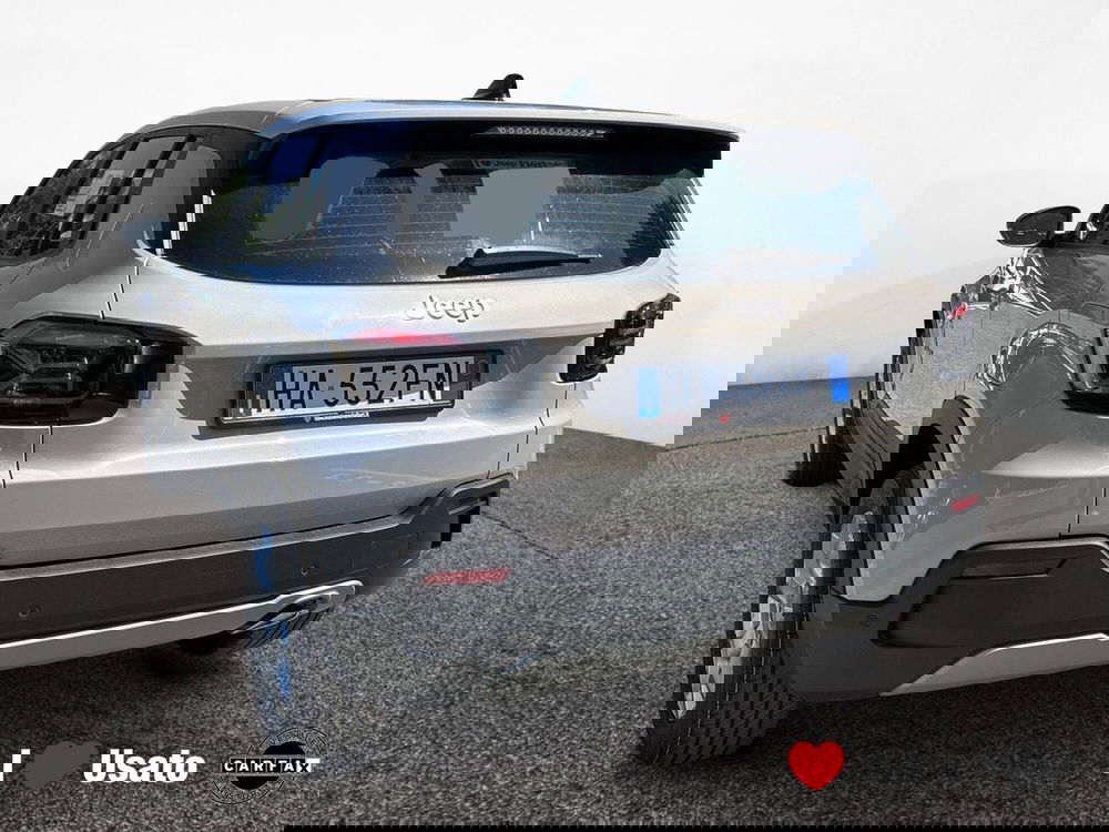 Jeep Avenger nuova a Latina (4)