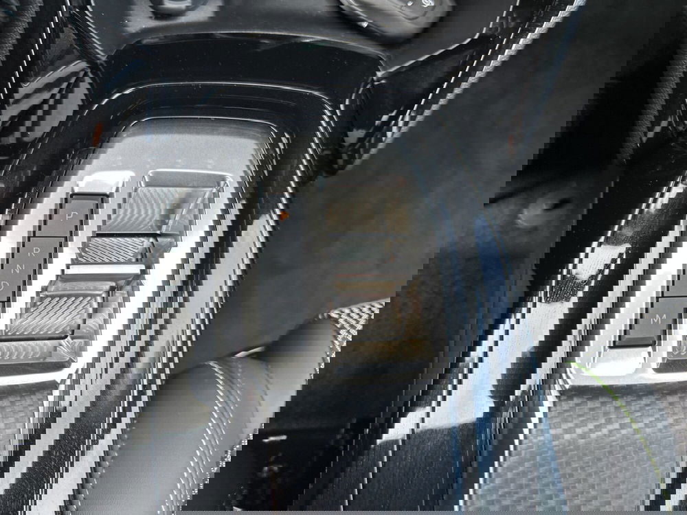 Peugeot 2008 nuova a Latina (19)