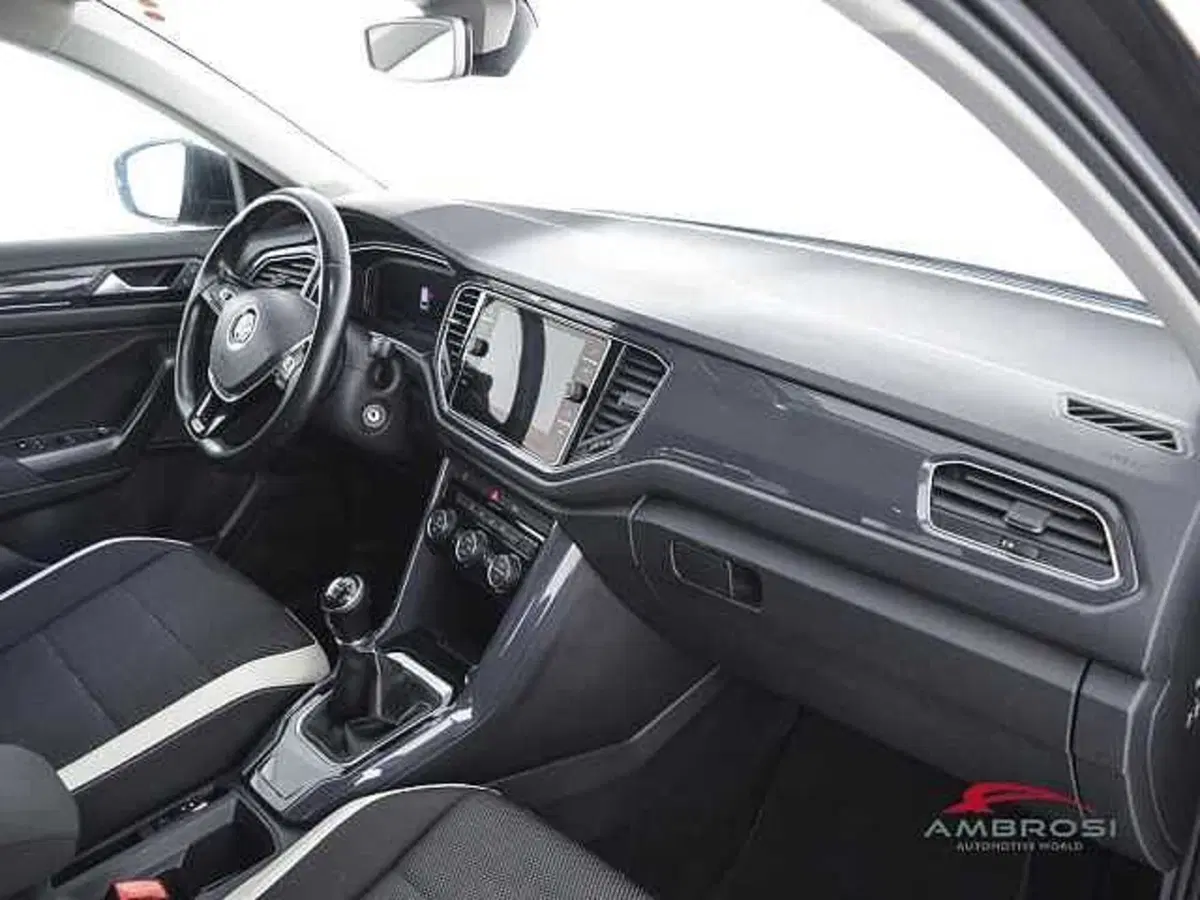 Volkswagen T-Roc usata a Perugia (12)