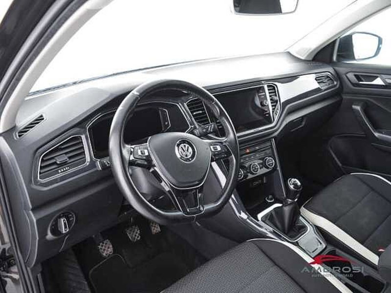 Volkswagen T-Roc usata a Perugia (8)