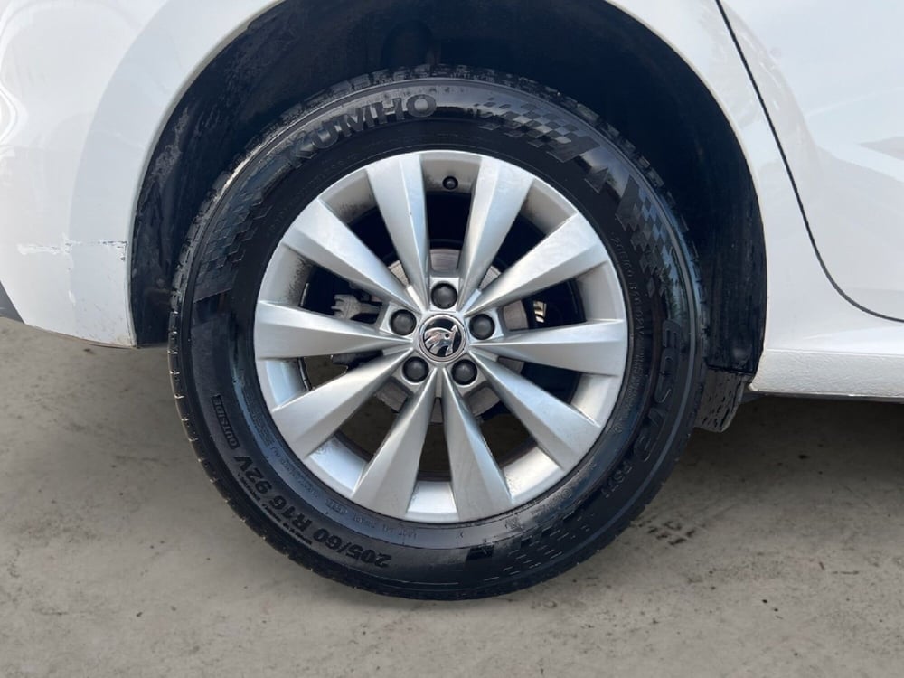 Skoda Kamiq usata a Grosseto (9)